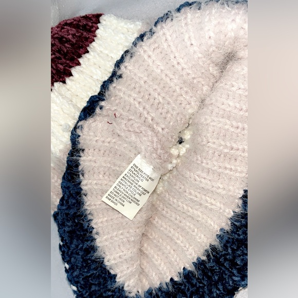 Striped color beanie fuzzy One size - Picture 2 of 2